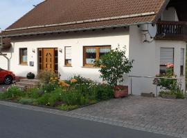 Haus Anna, hotel u gradu Kelberg