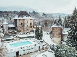 Château de Candie، فندق في شامبيري