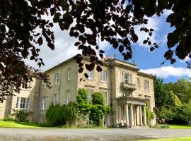 Netherdale House & The Coach House, hotel em Turriff