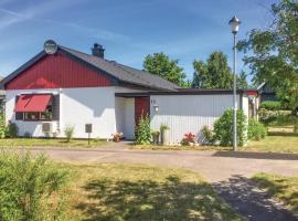 Cozy Home In Borgholm With Wifi, hotel din Borgholm