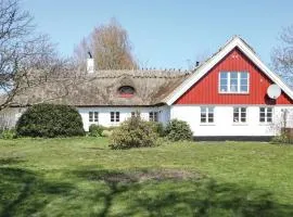 Stunning Home In Löderup With Kitchen