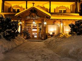 Villa Martha Vintage Hotel-B&B, hotel u gradu Santa Kristina in Val Gardena