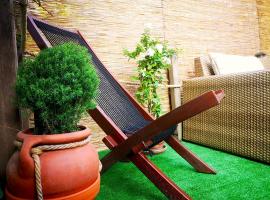 Apartment Berlin | Garden, Terrace, Nature: Berlin'de bir otel