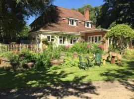 Kingswood Cottage