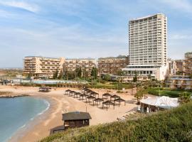 Viesnīca Ramada Resort Hadera Beach pilsētā Hadera