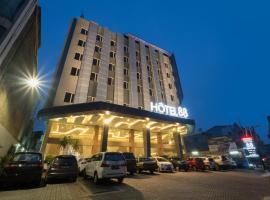 Hotel 88 ITC Fatmawati Jakarta By WH, hotel en Yakarta