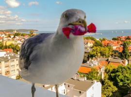 Pokoje przy plaży z widokiem na morze, hotel v destinácii Sopot