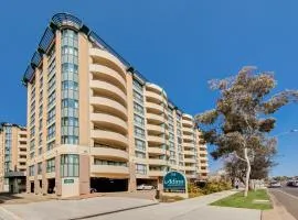 Adina Serviced Apartments Canberra James Court