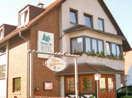 Hotel Refrather Hof, hotelli kohteessa Bergisch Gladbach