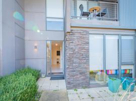 Stylish 3 Bedroom Townhouse - Free Parking、トーキーのホテル