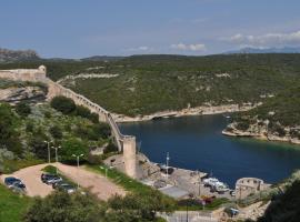 Le Royal Hôtel Restaurant: Bonifacio şehrinde bir otel