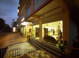 Hotel Wayanad Square, hotell sihtkohas Mananthavady