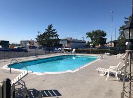 Americas Best Value Inn Denver, отель в Денвере