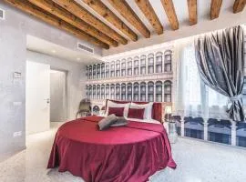 Rialto Luxury Flat