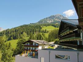 Hotel Alpenkrone, отель в Фильцмосе