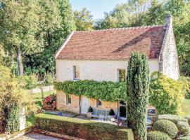 3 Bedroom Gorgeous Home In Fontaine-Henry, hotel u gradu 'Fontaine-Henry'