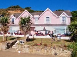 Pink Beach Guest House, hotel v mestu Shanklin