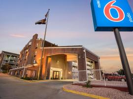 Colorado Springs में, होटल Motel 6-Colorado Springs, CO - Air Force Academy