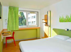 ibis budget Bordeaux Lac, hotel en Burdeos