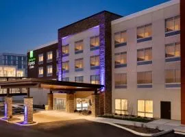 Holiday Inn Express & Suites - Cincinnati NE - Red Bank Road, an IHG Hotel