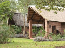 Barefoot Lodge and Safaris - Malawi, хотел в Лилонгве