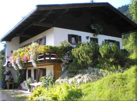 Ferienhaus Dum, hotel a Leogang