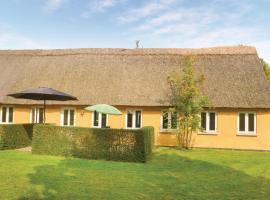 2 Bedroom Nice Home In Stege, hotel en Stege