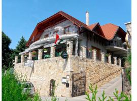 Hotel Hubertus Zebegeny, hotel em Zebegény