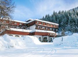 Alpenhotel Weitlanbrunn, hotel di Sillian