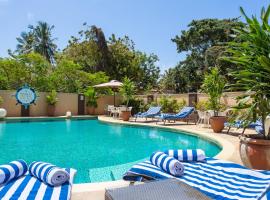 Bliss Resort, hotel con piscina a Nyali