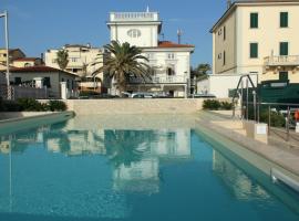 Residence Villa Piani, hotel em San Vincenzo