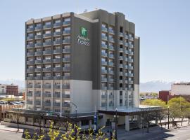 Holiday Inn Express Salt Lake City Downtown, an IHG Hotel, хотел в Солт Лейк Сити