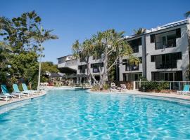 Noosa Blue Resort: Noosa Heads şehrinde bir otel