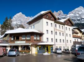 Albergo Antelao, hotel u gradu San Vito di Kadore