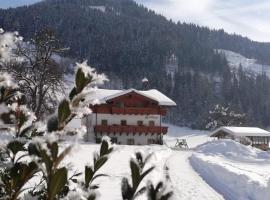 Urlaub am Bauernhof Rothof, αγροικία σε Sankt Johann im Pongau