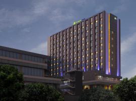 Holiday Inn Express Gurugram Sector 50, an IHG Hotel, hotell sihtkohas Gurugram