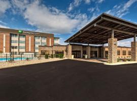 Holiday Inn Express Louisville Airport Expo Center, an IHG Hotel, готель у місті Луїсвілл