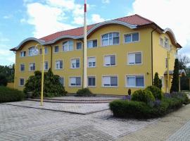 Leier Business Hotel, aparthotel a Gönyů