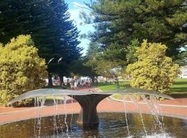 Hi 5 Victor Harbour Holiday Apartment, alojamiento con cocina en Victor Harbor