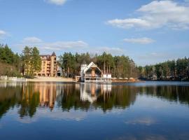 Заміський комплекс "Пуща Лісна", hotel di Moshchun