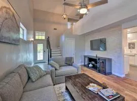 Modern Flagstaff Home with BBQ Walk Downtown!