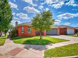 Pet-Friendly Lubbock Home with Yard - 6 Mi to TTU