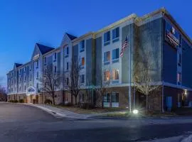 Candlewood Suites Lincoln, an IHG Hotel