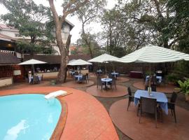 Westend Hotel, hotel v mestu Matheran