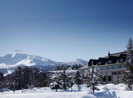 Urabandai Lake Resort Geihinkan Nekoma Rikyu, hotel di Kitashiobara