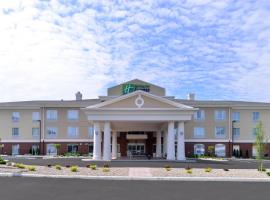 Holiday Inn Express & Suites Ironton, an IHG Hotel, hotel s hidromasažnom kadom u gradu 'Ironton'