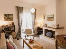 Estia House Cozy-Comfortable Apartment