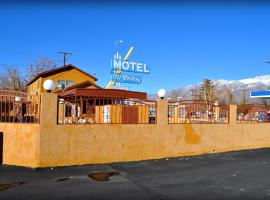 Mount Whitney Motel, готель у місті Лон-Пайн