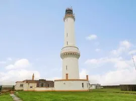 Aberdeen Lighthouse Cottages - coastal, dolphins