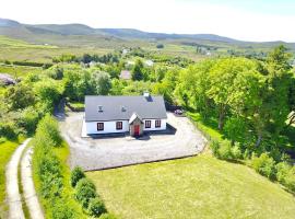 Red Deer Cottage near Connemara National Park in Letterfrack, hotel u gradu 'Letterfrack'